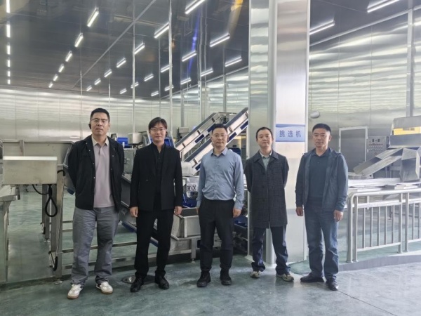 重慶市水產技術推廣總站參加全國稻羅氏沼蝦現場會推廣技術